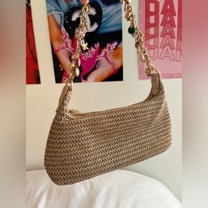 Super cute shoulder bag